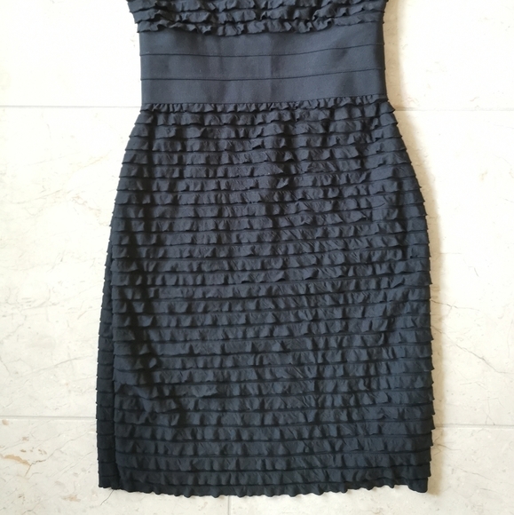 Max Studio retro 50's black tiered bodycon dress sz s - Picture 7 of 7